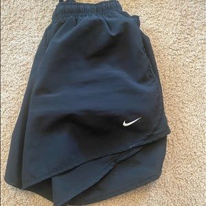 Black Nike shorts